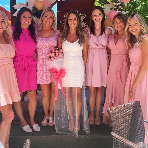 White Mini Dress with Pearl Overlay Lulu’s size Small - Picture 2 of 10